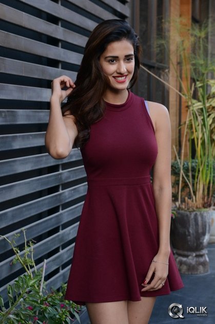 Disha-Patani-Interview-About-Loafer